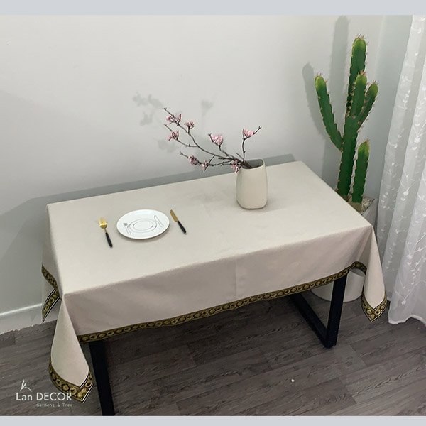 khan-trai-ban-landecor