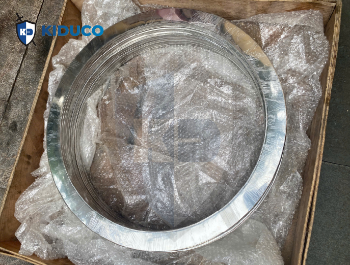 Gioăng kim loại jacket (Metal Jacketed Gasket)