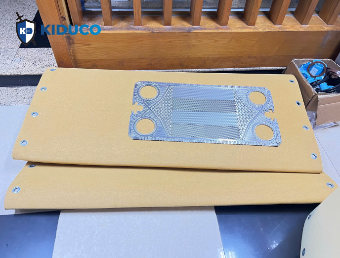 nỉ bọc trục (Roller Felt) cho nhà máy thép