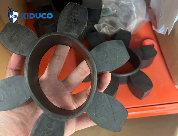 Vòng đệm cao su giảm chấn HRC Fenner