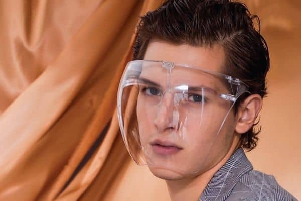 Nên chọn mua kính bảo hộ che mặt ở đâu tốt nhất?