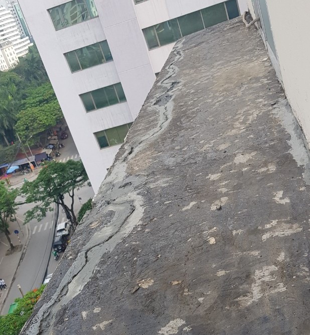 chong-tham-vet-nut-be-tong-1