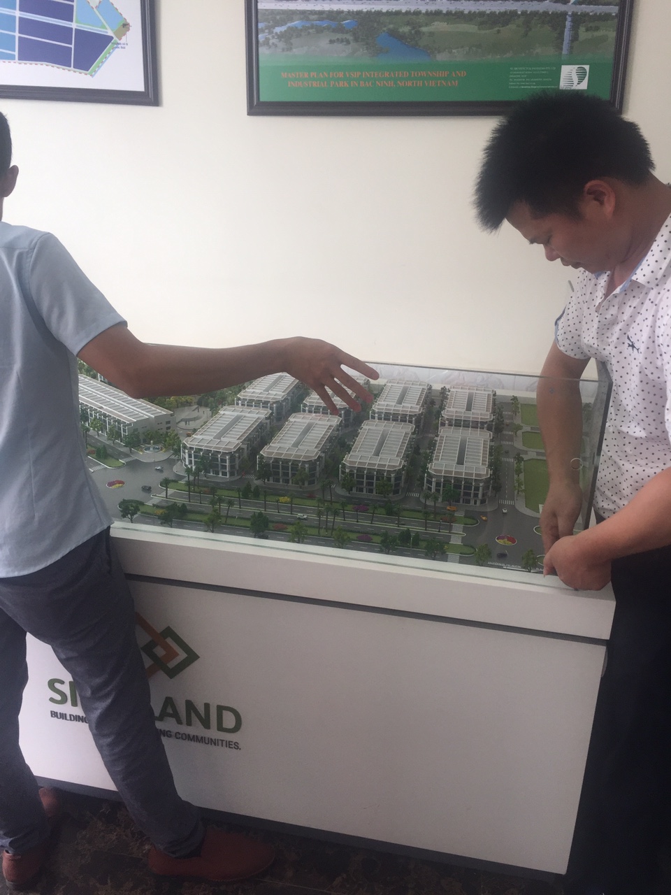 dich-vu-sua-chua-mo-hinh