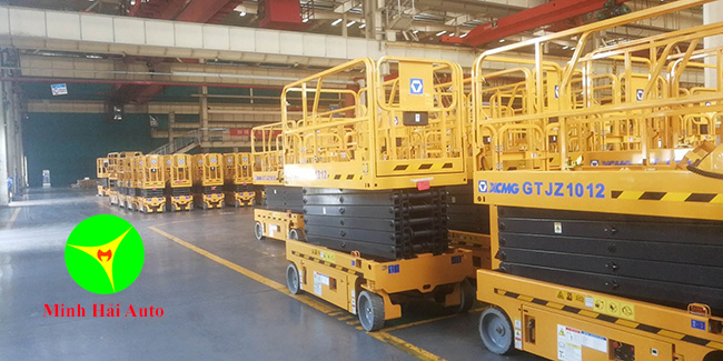 Xe nâng 12m làm việc trên cao XCMG GTJZ1012