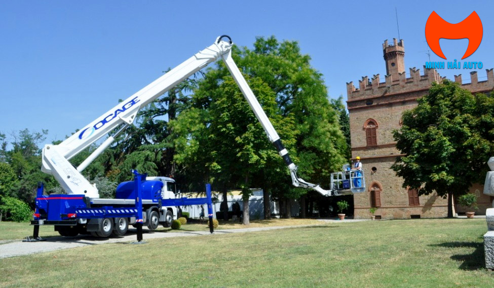 xe ô tô nâng người 54M Socage 54TJJ - Xe nâng người 40m 50m 54m