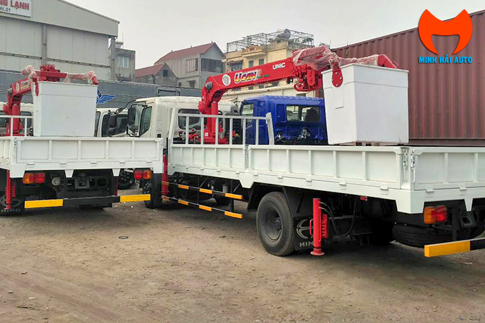 Giỏ nâng người gắn xe cẩu - Rổ nâng người làm việc trên cao