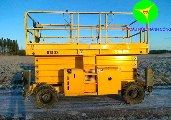 xe nâng người 18m