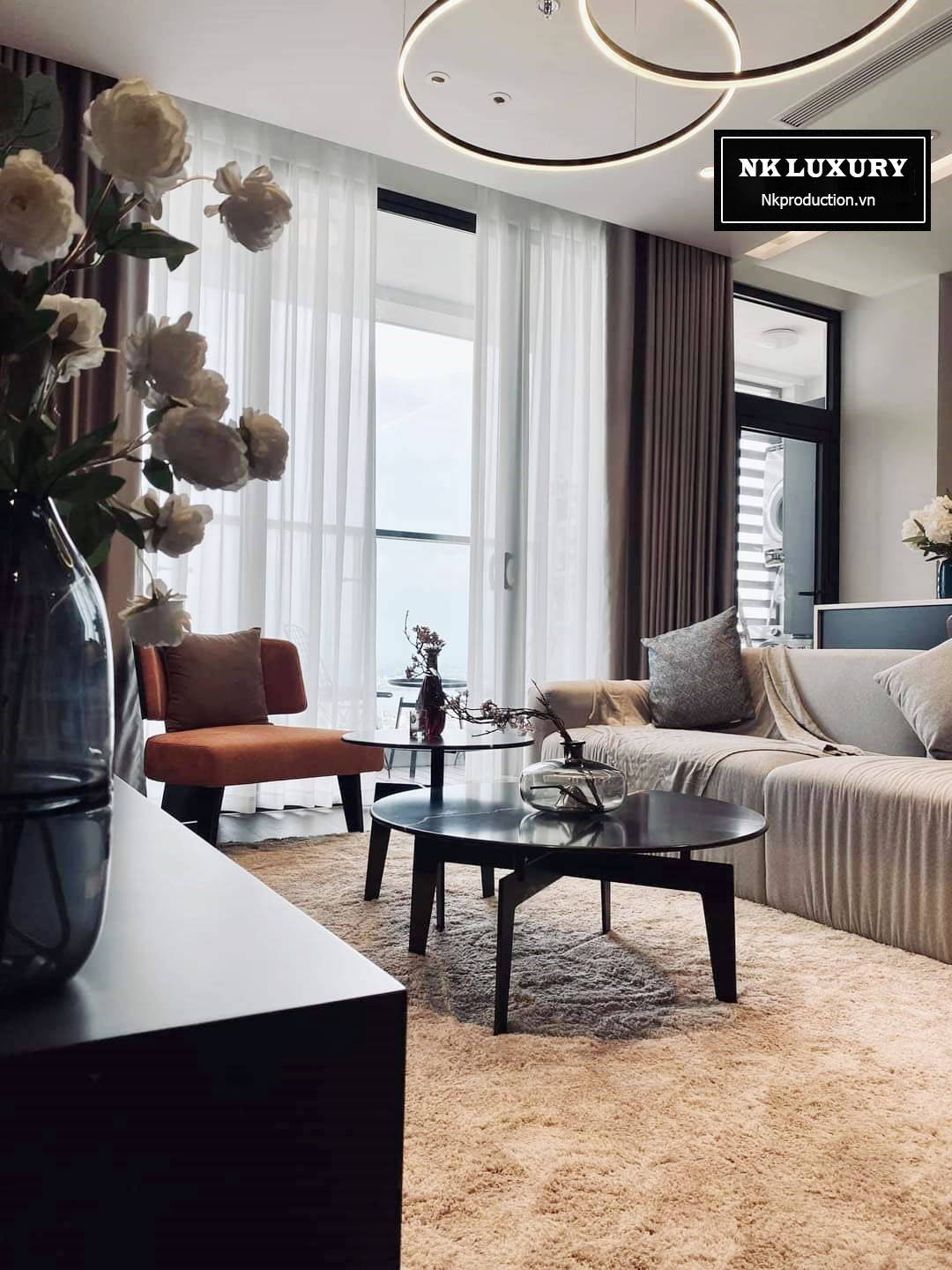 Bàn sofa mặt đá hiện đại