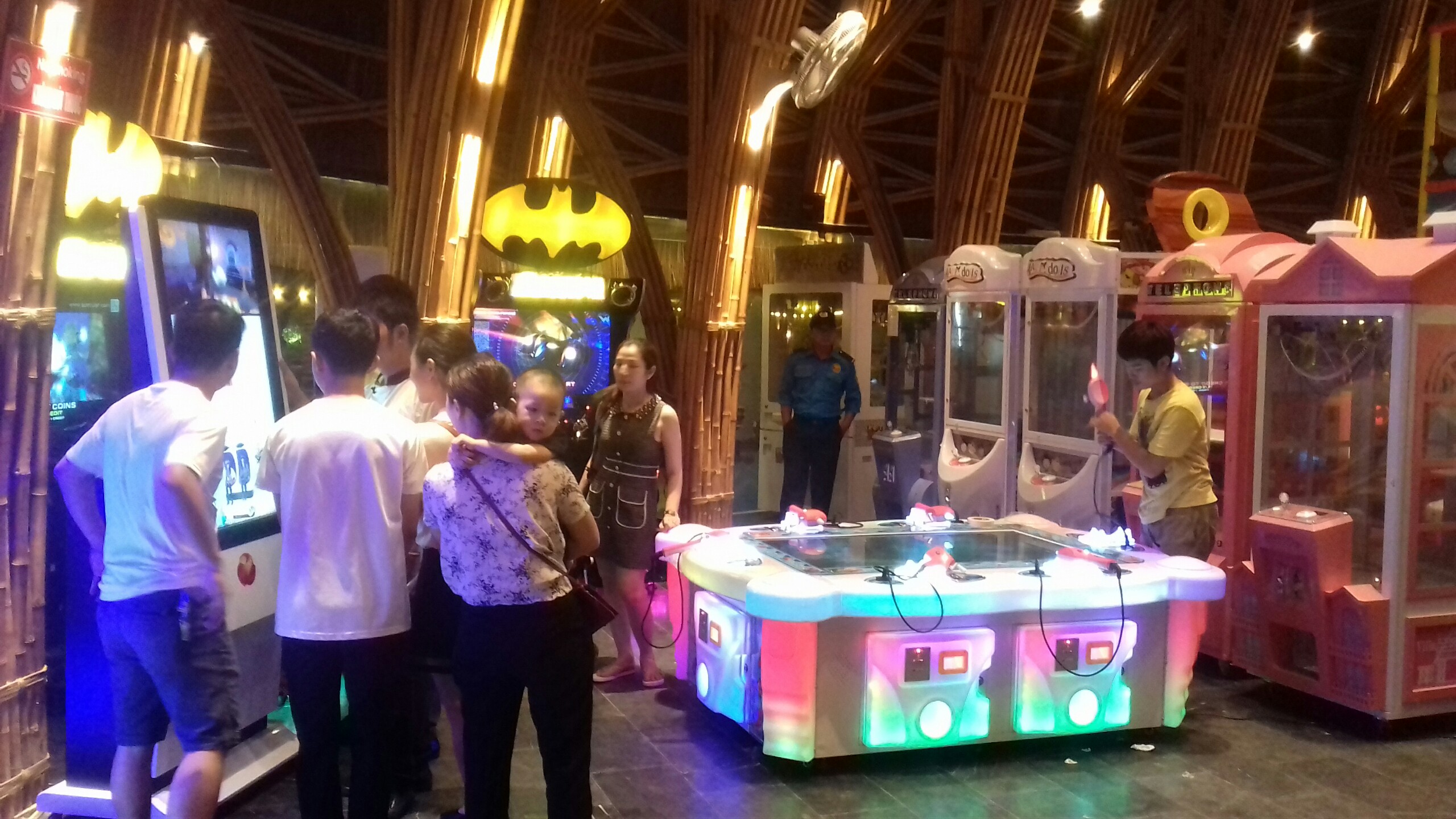 Thiết bị game xèng