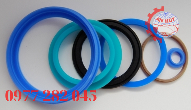 ung-dung-may-ep-cao-su-1-RT-AH- HYDRAULIC