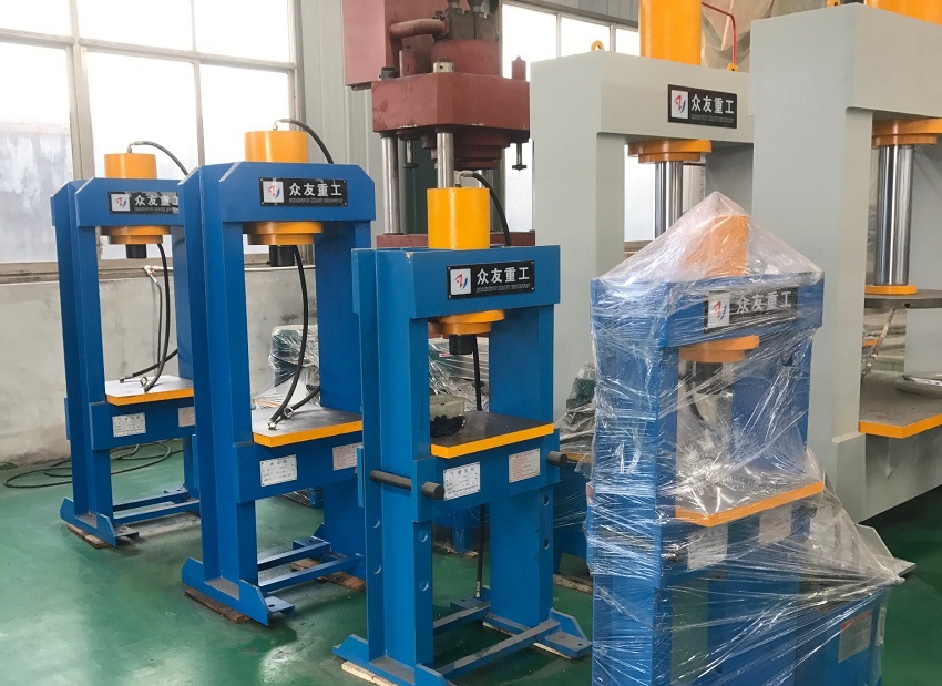 ung-dung-cua-bom-thuy-luc-HT6C-014-1R01-ah-hydraulic-trong-he-thong-may-ep-thuy-luc