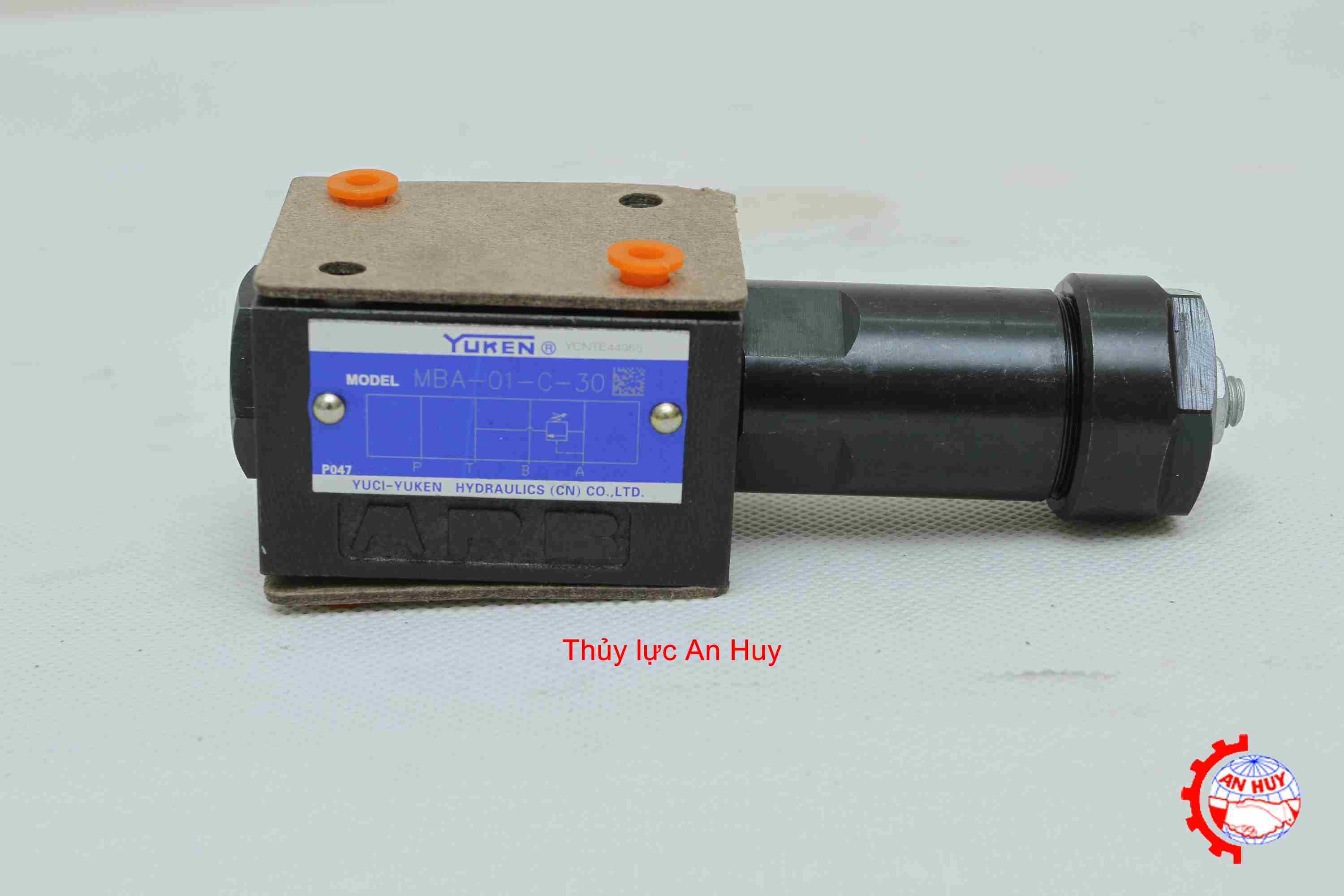 Van-Yuken-MBA-01-C-30