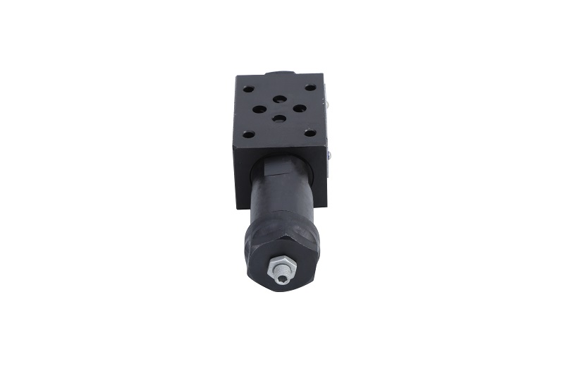 van-yuken-MRB-01-B-30