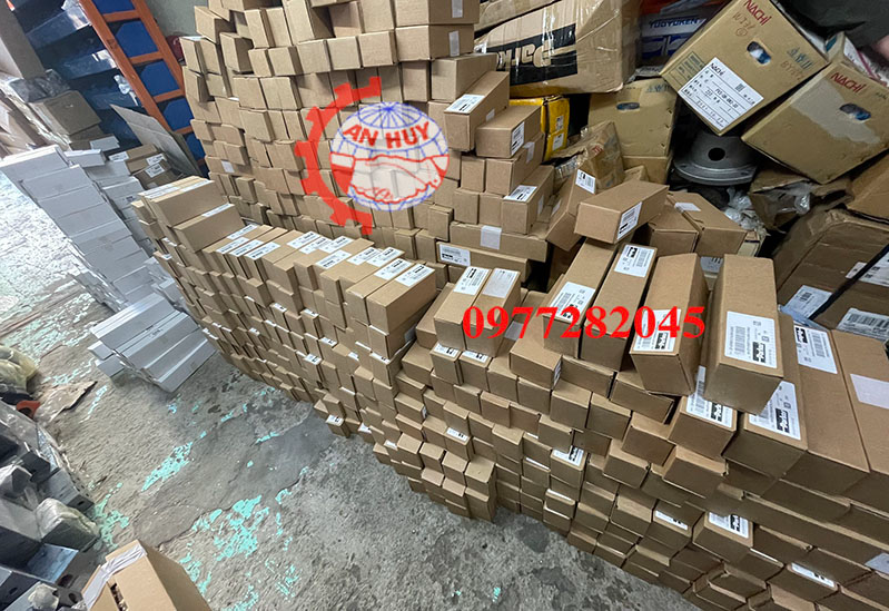 Van điều khiển bằng điện AH-D1VW002ENTWXG562 Parker