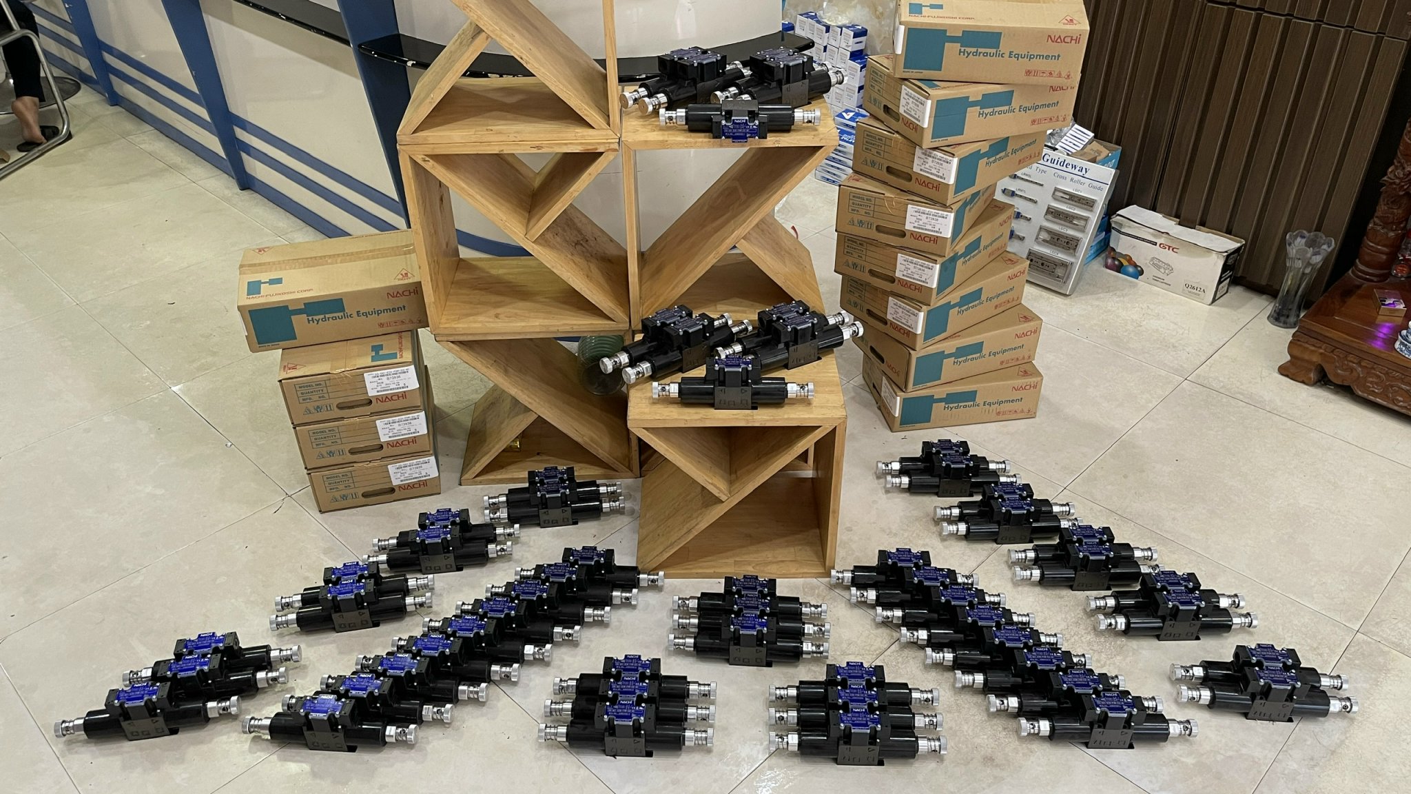 Van phân phối Nachi SS-G01-E3X-FNR-D2-40