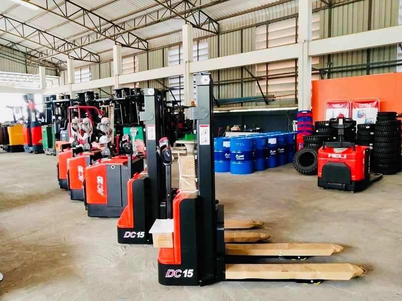 Đại lý bán xe nâng 1.5 tấn tay kéo điện uy tín nhất trên thị trường