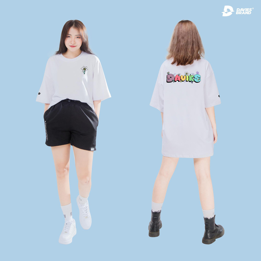 áo thun local brand nữ màu trắng.