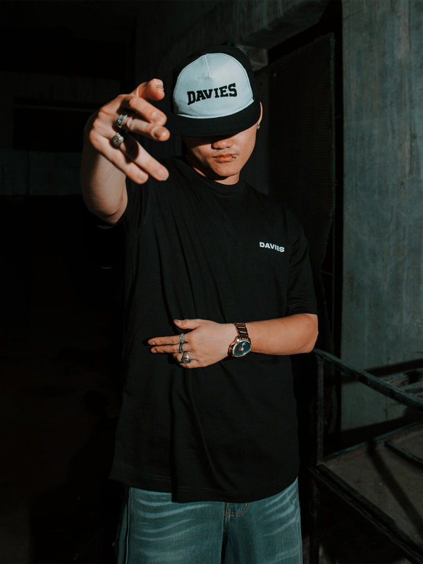 Áo thun form rộng local brand nam nữ màu đen, trắng