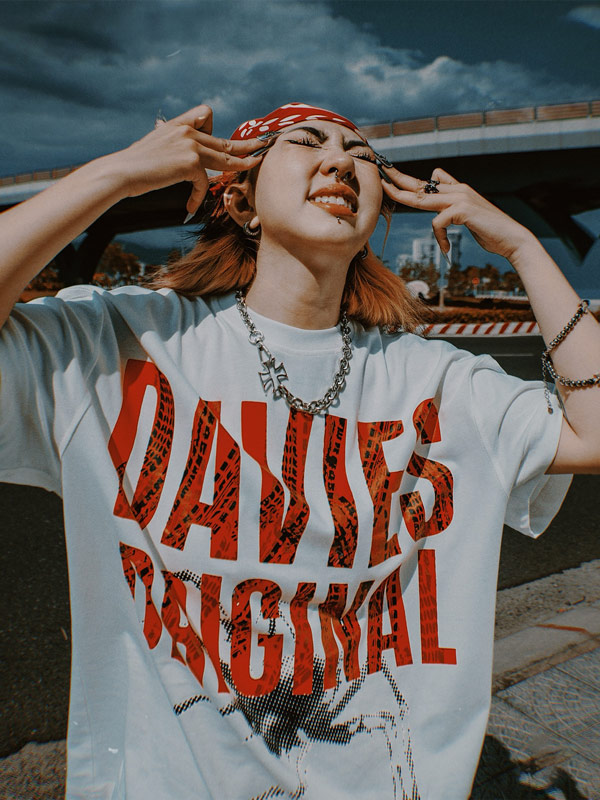 Áo thun form rộng nữ nam đen trắng in hoạ tiết local brand Davies