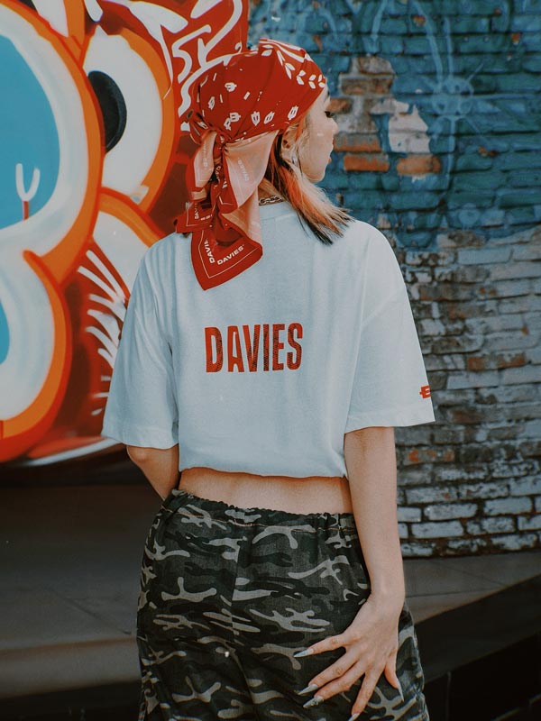 Áo thun form rộng nữ nam đen trắng in hoạ tiết local brand Davies