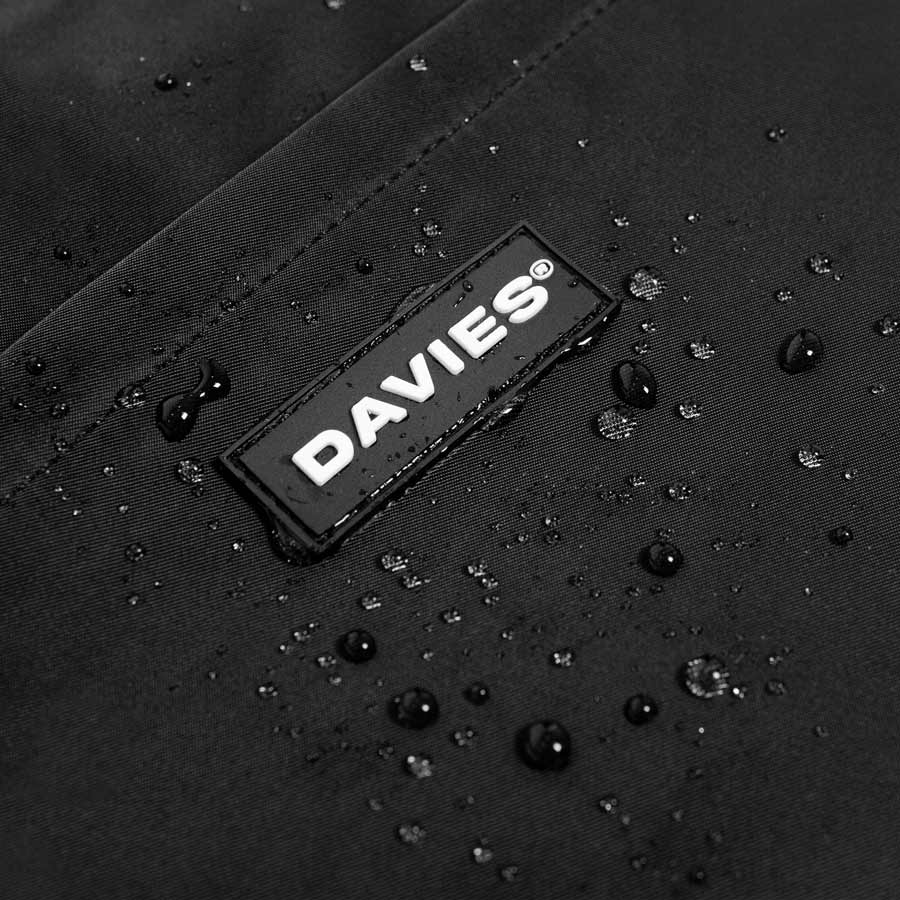 túi đeo chéo nam màu đen dù local brand davies đẹp