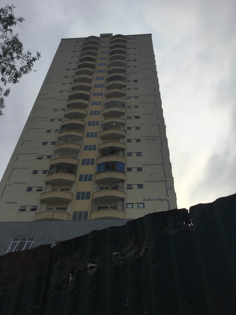 Thi công lớp chống thấm vết nứt