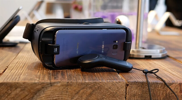 Kính thực tế ảo Samsung Gear VR3