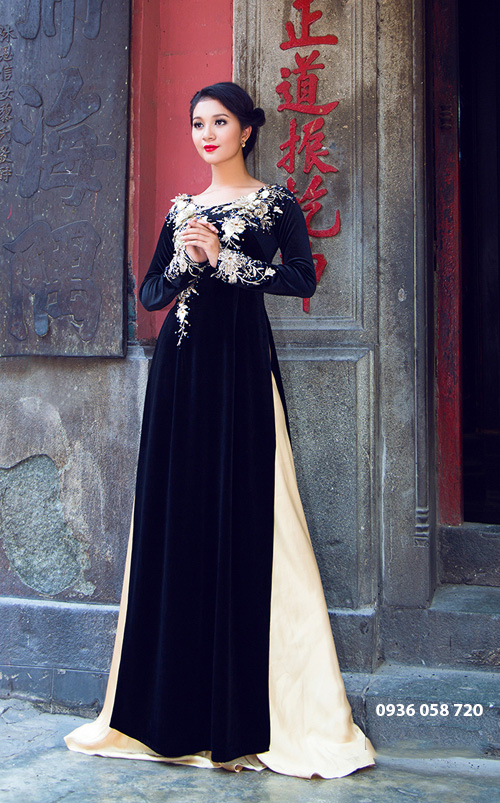 áo dài nhung thêu đẹp năm 2019 tại Ba Đình