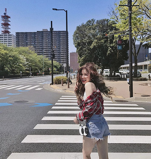 Cách tạo dáng chụp ảnh chân dung đẹp