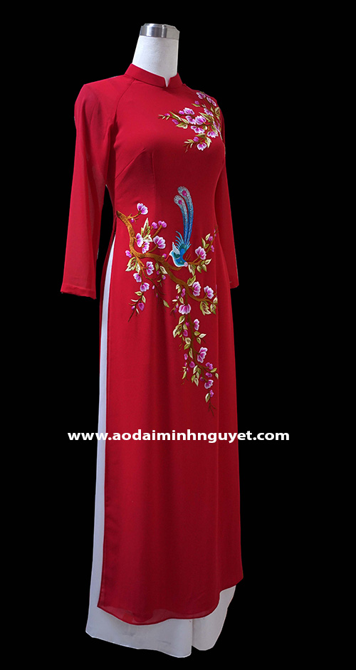 cho thuê áo dài thêu đẹp tại hà nội