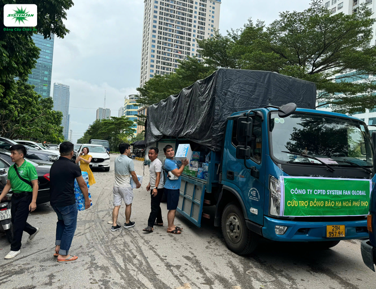 Công tác chuẩn bị thực phẩm, nhu yếu phẩm tại Hà Nội 3