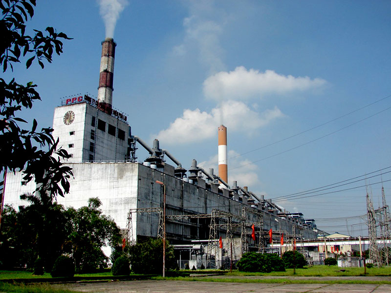 Khí thải từ nhà máy nhiệt điện Khí thải từ nhà máy nhiệt điện