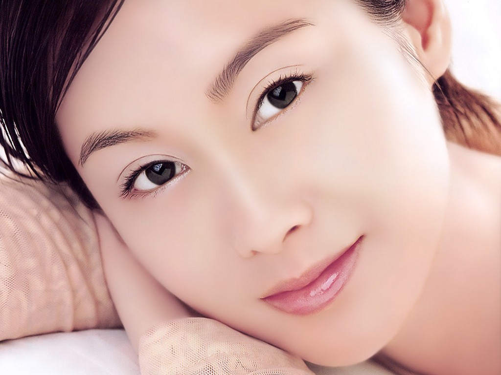Cách chọn bút kẻ lông mày phù hợp