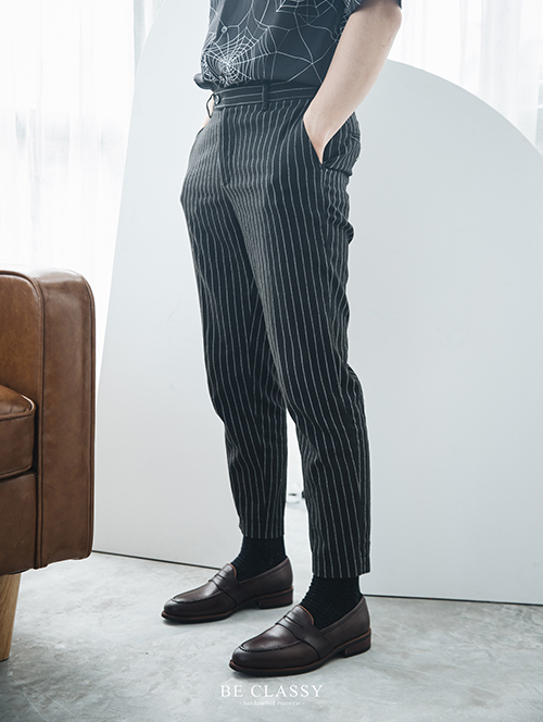 Chọn một đôi giày phù hợp với trang phục của bạn