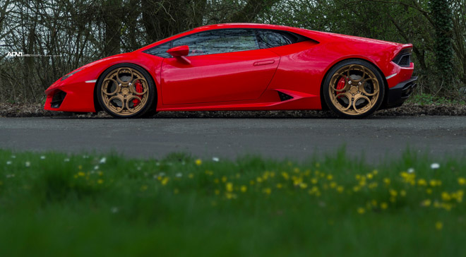 lamborghini-huracan-noi-bat-voi-lop-son-rosso-mars-va-bo-mam-hang-hieu-adv-1