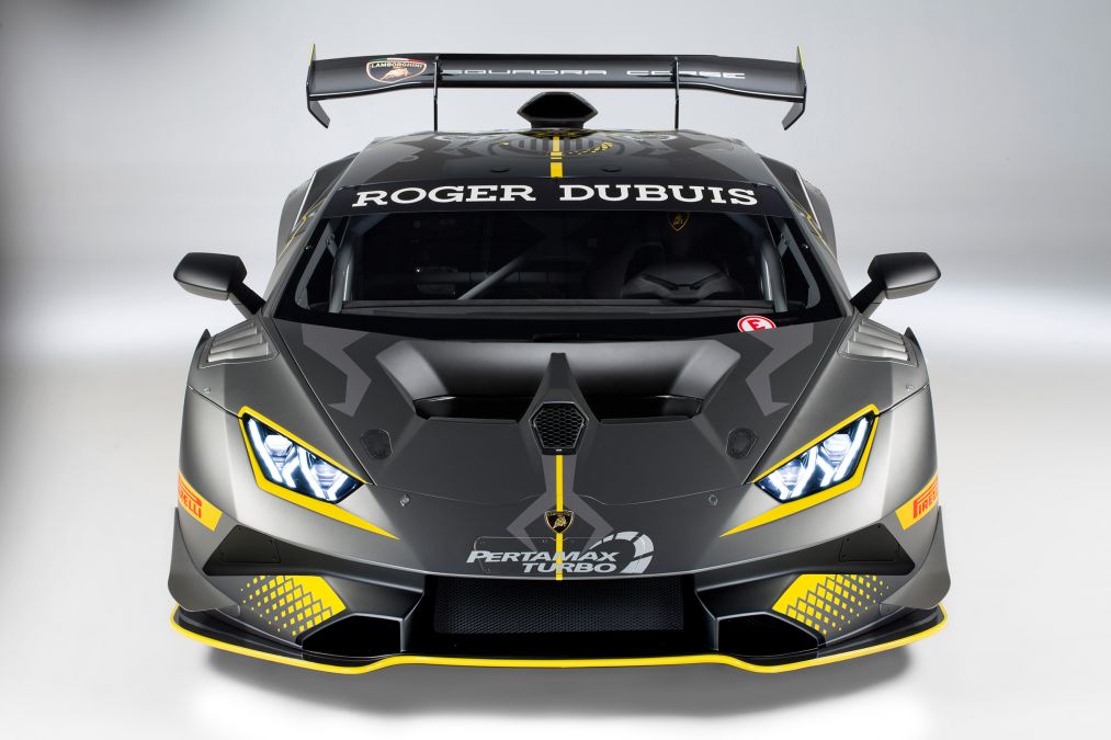 lamborghini-huracan-super-trofeo-evo-ra-mat-tai-duong-dua-sepang