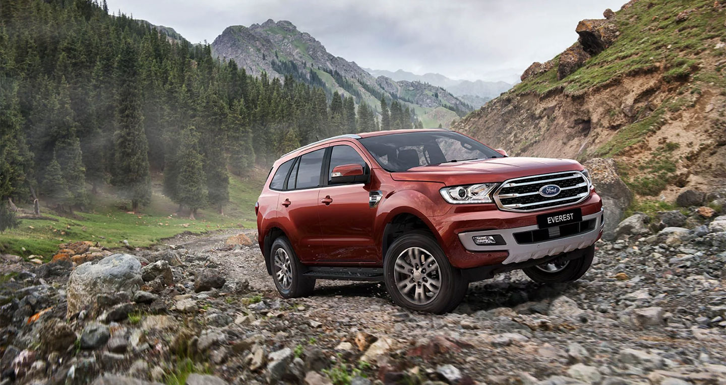 ford-everest-sap-ra-mat-duoc-trang-bi-hop-so-tu-dong-10-cap