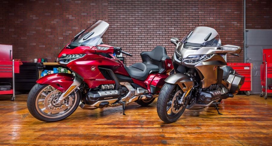 ngam-chuyen-co-mat-dat-honda-gold-wing-2018