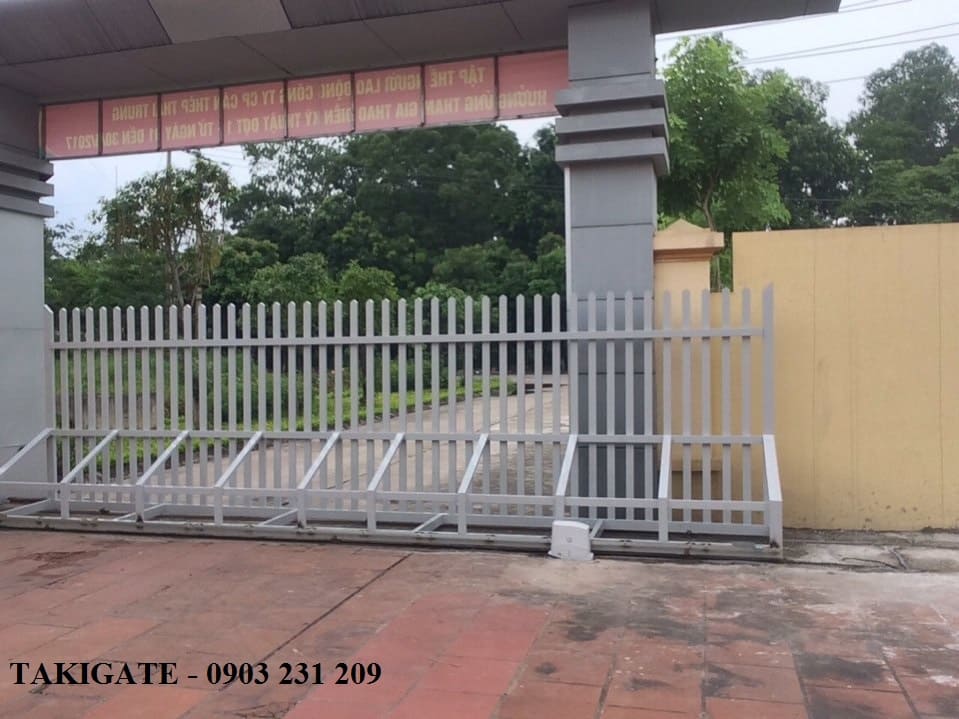 Thi công cổng tự động lùa cho cơ quan, trường học