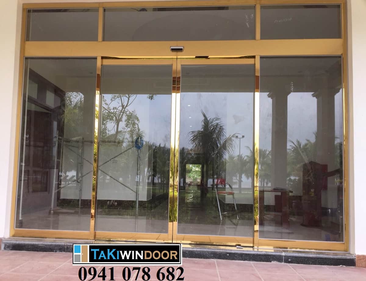 Cửa kính tự động khung inox vàng gương