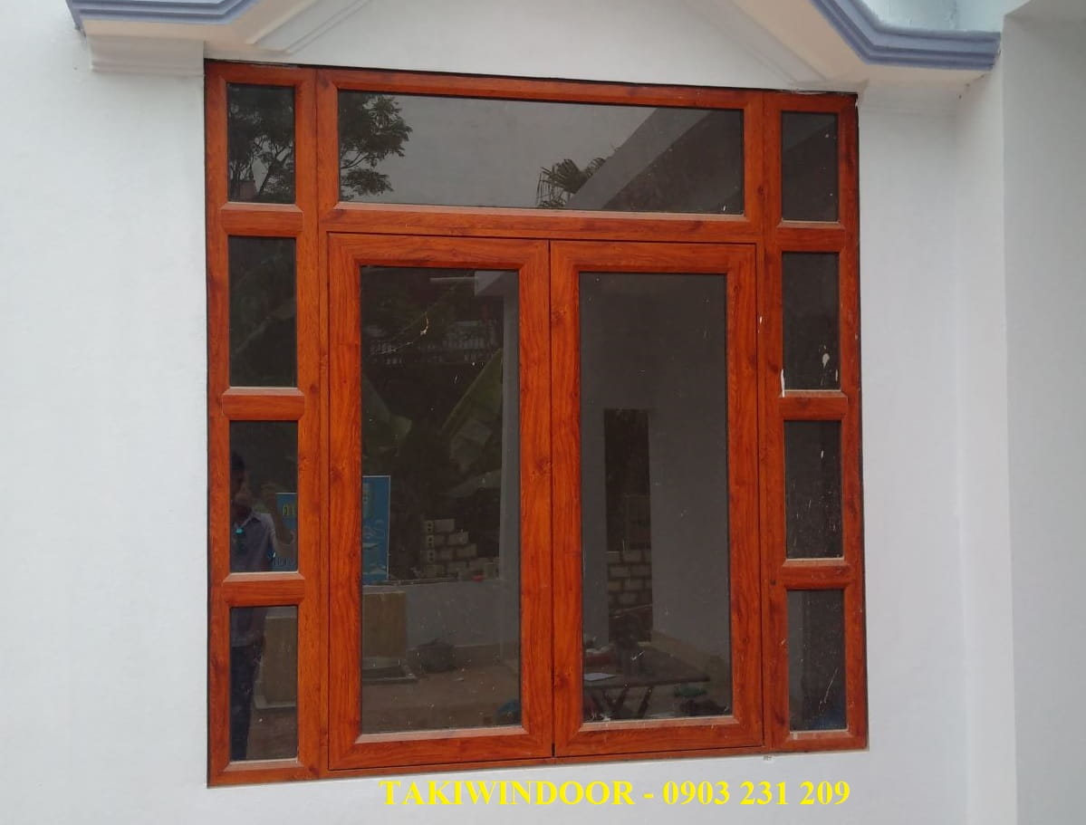 cửa sổ nhôm PMA vân gỗ bền đẹp