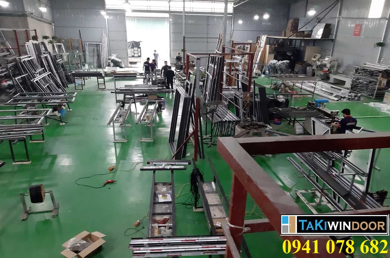 Xưởng sản xuất cửa nhôm của Takiwindoor