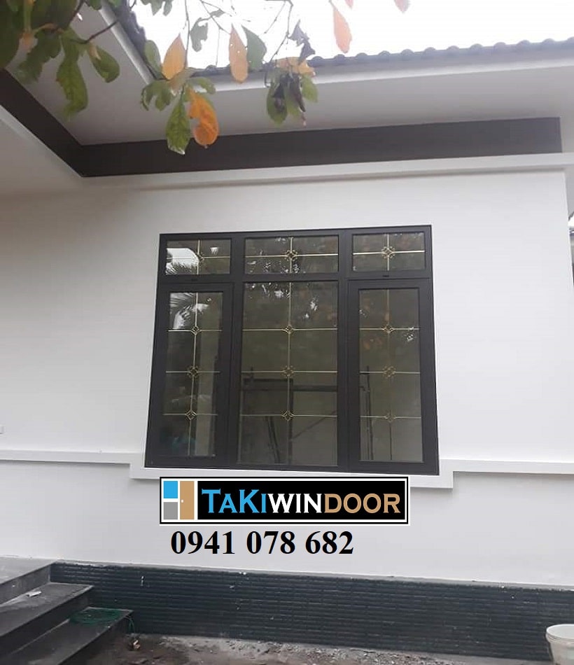 Thi công cửa nhôm kính hộp nan hoa đồng tại Mạo Khê Quảng Ninh