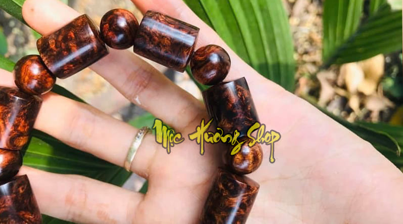 Vòng tay gỗ sưa đỏ quảng bình đốt trúc