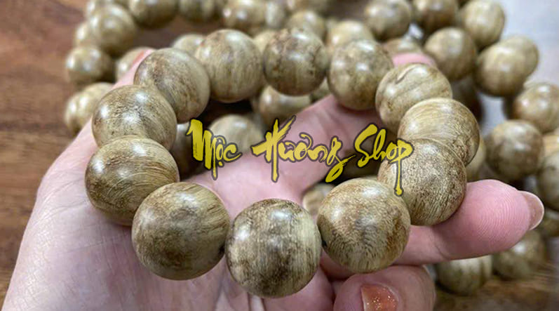 Vòng gỗ trầm hương indo 18-20mm