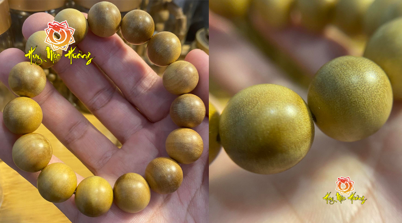 Vòng tay gỗ đàn hương quá đẹp và chuẩn