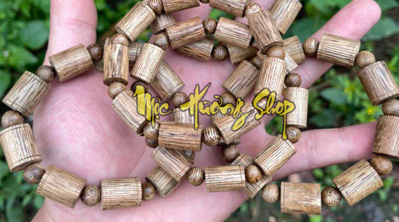 Vòng tay gỗ trầm hương lào có tốt không?