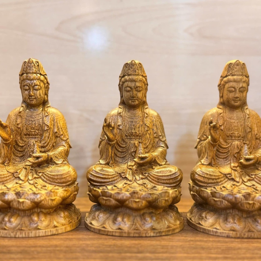 Tượng Gỗ Trầm Hương Quan Âm Bồ Tát Ngồi