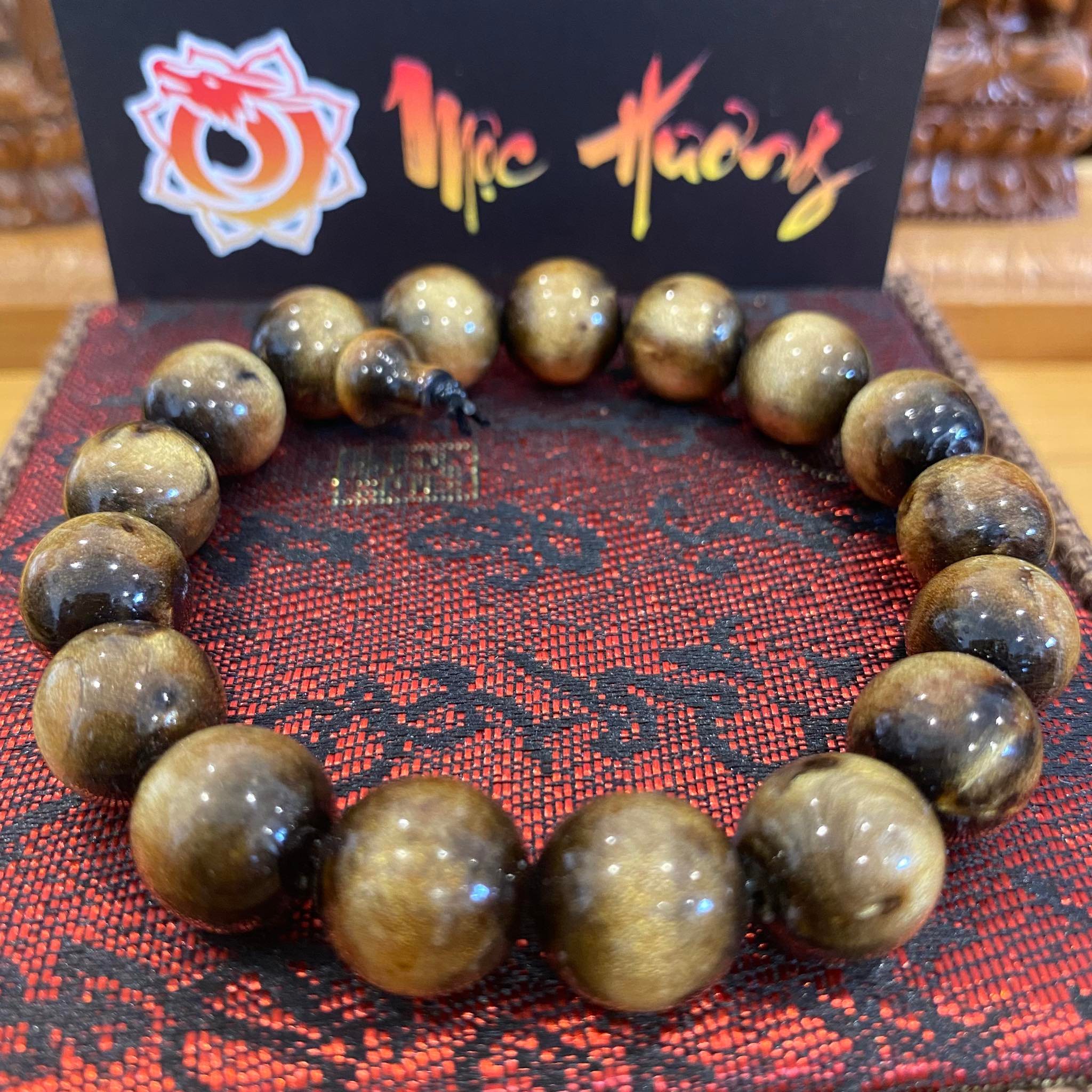Vòng Tay San Hô Ánh Kim Tròn 12mm 17 Hạt