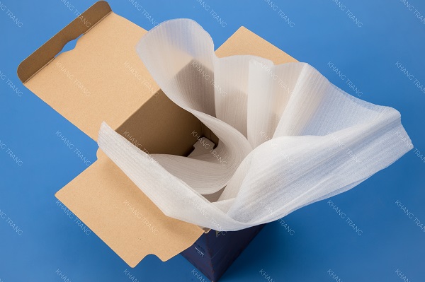 Để đảm bảo hàng hóa đạt chất lượng tốt nhất, người dùng cần sử dụng loại màng xốp PE